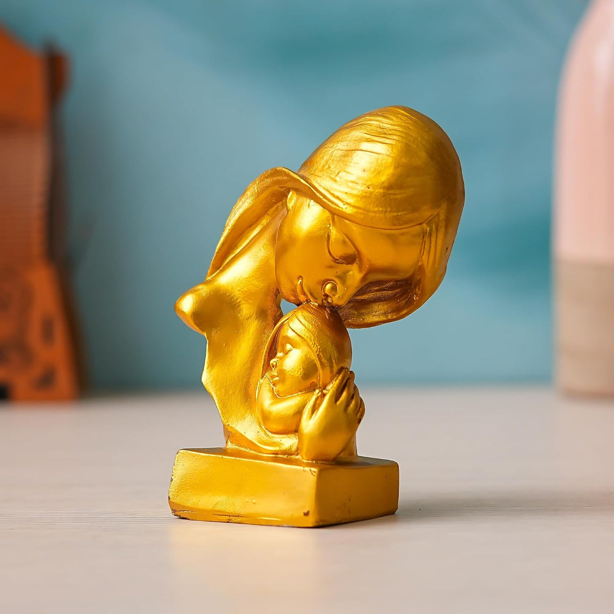Premium Mother Baby Statue Showpiece Gift, Resin Mother Baby Figurine, motherr Child Statue, Home Decor Items, House Warming Gifts Mother's Day, Baby Shower Gifts for Mom to be (Gold)