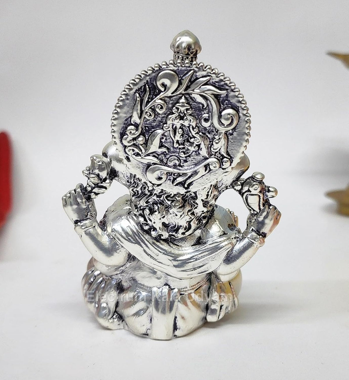 Silver Plated Antique Matte Vinayagar | Multifunctional Ganesha Idol for Gifting, Housewarming, and Car Dashboard Decor(SILVERANTIQUEMATTEVINAYAGAR 4")
