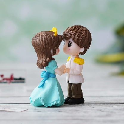 eCraftIndia Valentine Gift for Girlfriend Boyfriend | Prince & Princess Couple Statue Valentine's Day Showpiece | Valentine Day Gift for Husband Wife Her Him | Valentine Day Decoration Items