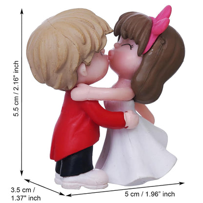 Valentine Gift for Girlfriend Boyfriend Kissing Couple Statue Decorative Showpiece for Home Decor Valentines Gift for Husband Wife Her Him | Valentine Day Decoration Items