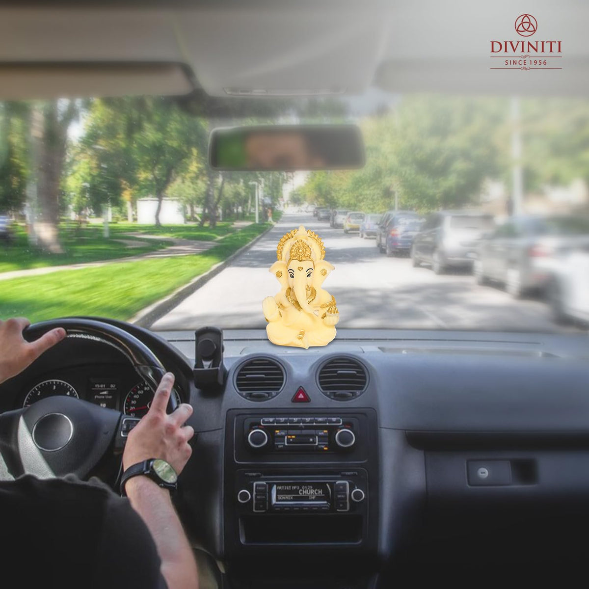 24K Gold Plated Resin Lord Ganesha Idol for Car Dashboard, Tabletop|Ganesh Statue for Good Luck and Success|Ganpati Murti for Home Decor Mandir, Office Desk Puja Gift Lime Yellow (8.4x4.2cm)