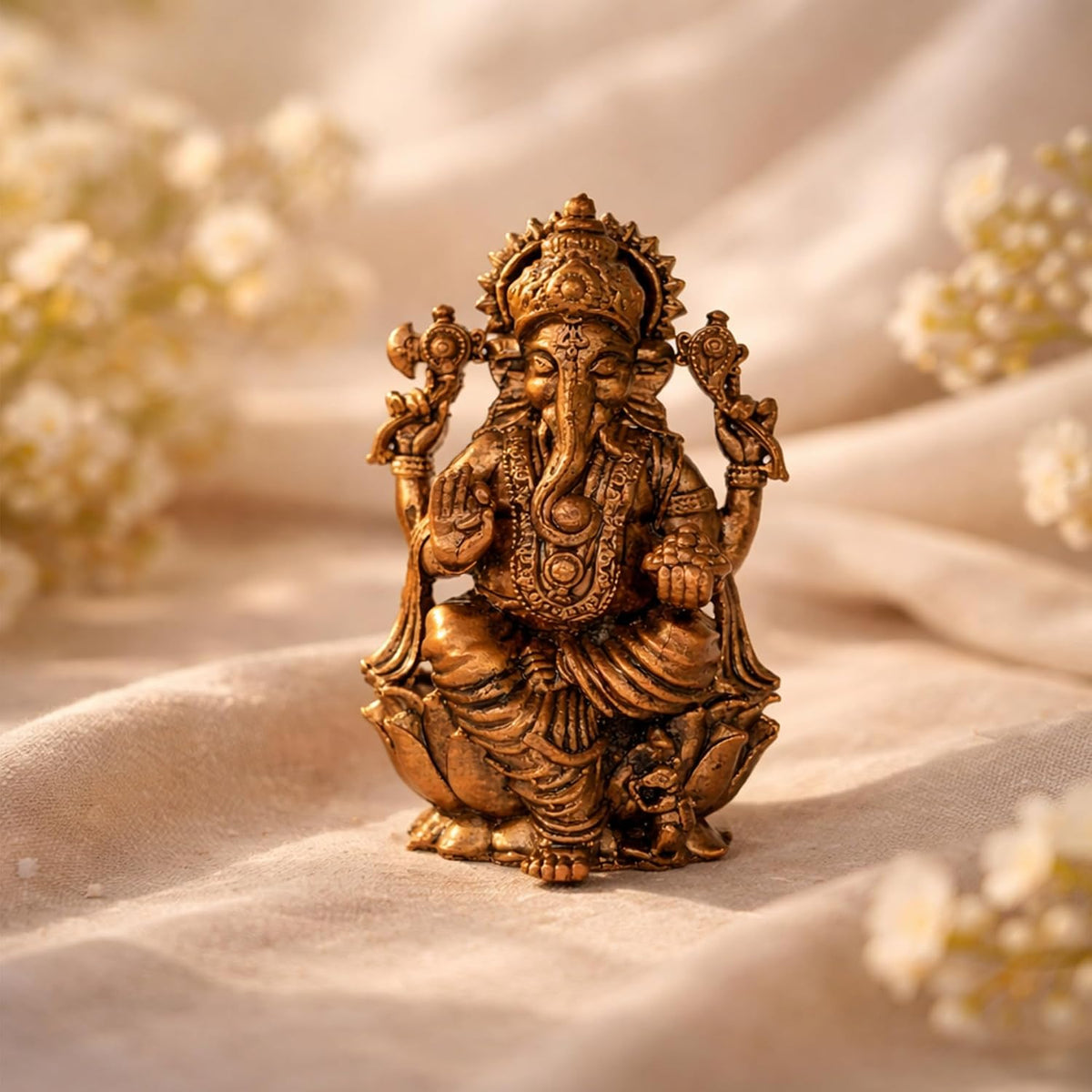 Pure Copper Ganeshji (Ganesha) Murti | Handcrafted Copper Idol for Pooja Room, Vastu Decor | Traditional & Auspicious Religious Hindu God Showpiece & Gift Item | 200gm (7x4 cm)