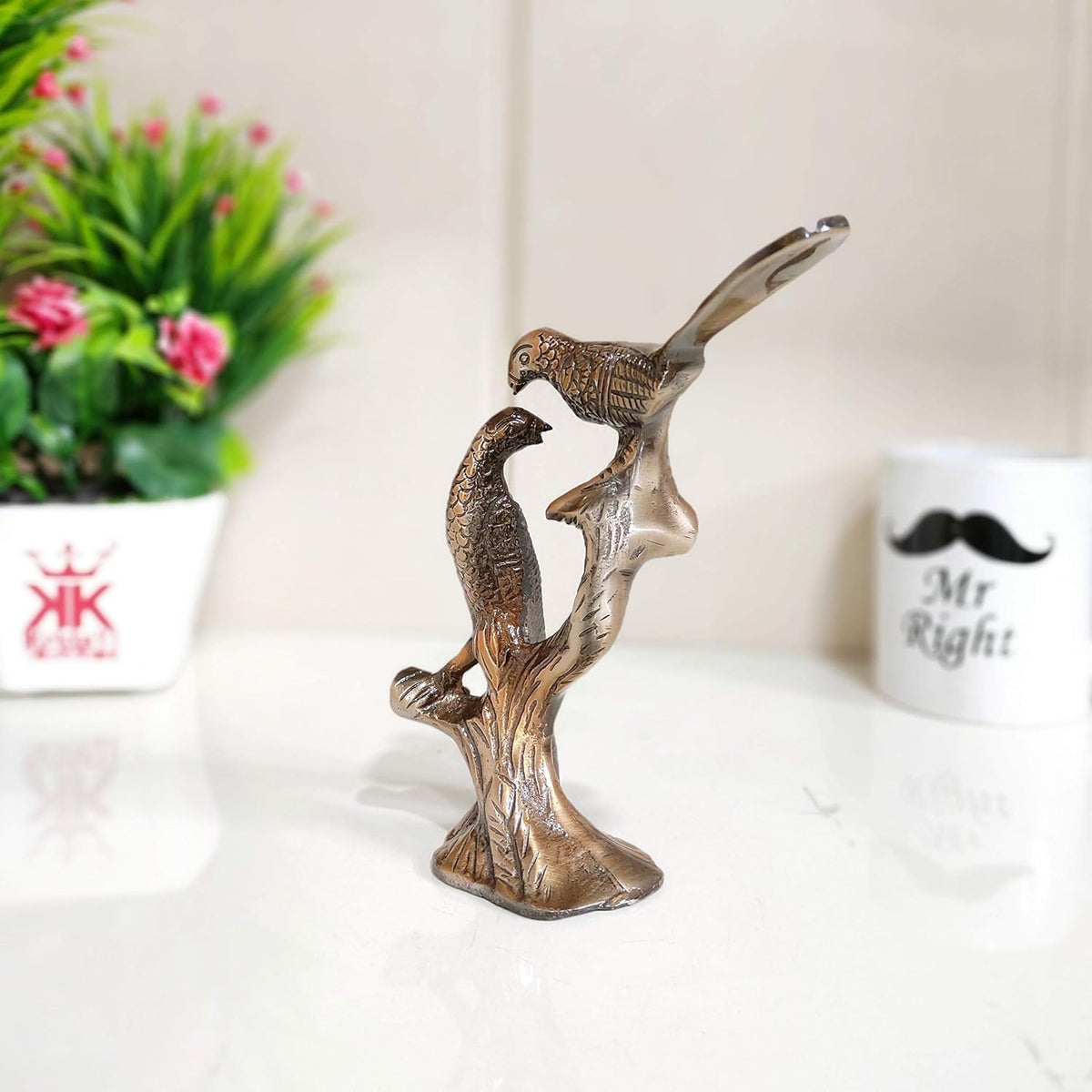 Love Birds Couple Kissing Sitting on Tree Branch Showpiece for Home Decor Statue Love for Romantic Gift to Boyfriend,Girlfriend,Wife,Friends,Decoration Idol,Showcase,Office Decoration...