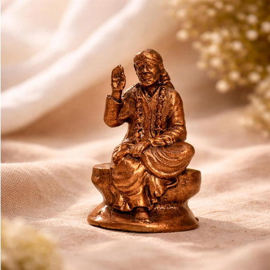 Pure Copper Sai Baba Murti | Handcrafted Copper Idol for Pooja Room, Vastu Decor | Traditional & Auspicious Religious Hindu God Showpiece & Gift Item | 70gm (5x3.5 cm)