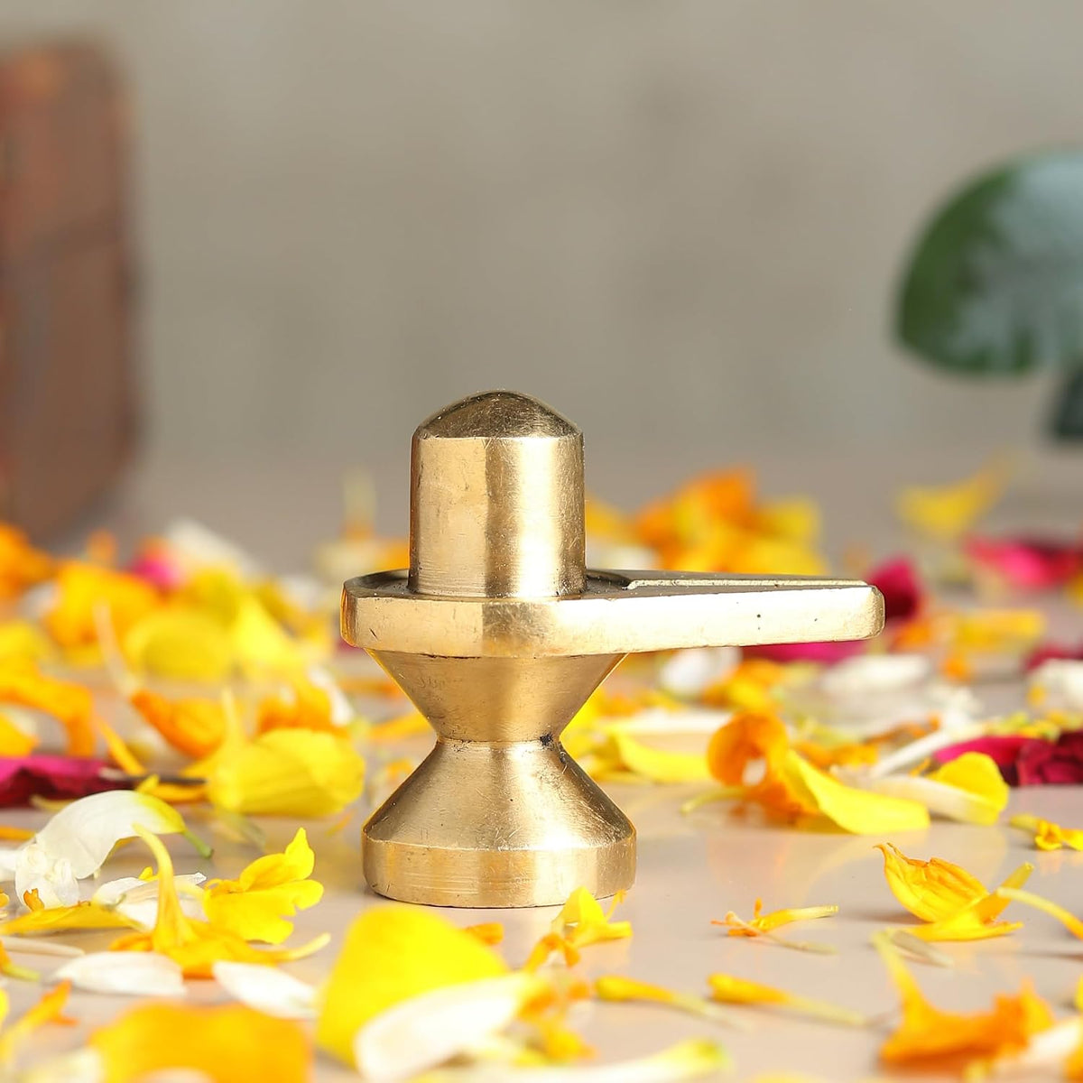Brass Shivling Idol for Pooja & Home Temple | Sacred Shiva Ling Brass Murti for Spiritual Decor & Gift (Design08: L5 x W3 x H4 cm)