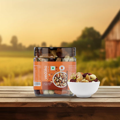 Vedaka Nuts, Berries and Seed Mix | 200 g | Almond, Cashew, Cranberry, Amla and Pumpkin Seeds | Healthy Snacking