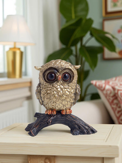 Owl Figurine on Natural Wood-Look Log Base Resin Decorative Showpiece for Home & Office Décor (Gold & Black, Small)