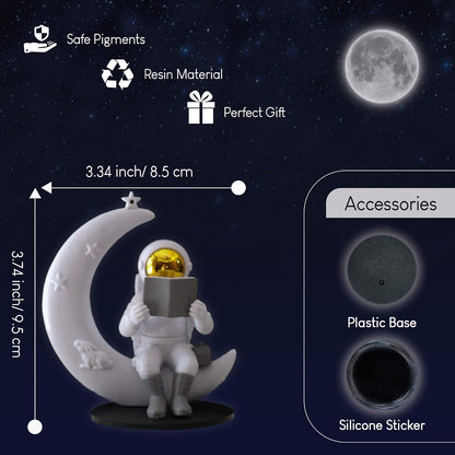Street27® Cute Outer Space Astronaut Figurine Action Figure Toys Statue for Showpiece Home Living Room Decor Office Desktop Decoration Car Dashboard, Kids Birthday Party Gift, Resin