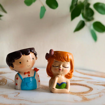 Kawai Homes Boho Girl 2 Resin Miniature Figurine Showpiece