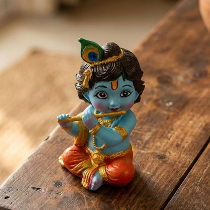 DOOR BIG Little Krishna Idol for Car Dashboard | Bal Gopal Laddu Gopal Murti | Cute Baby Krishna Statue for Home Temple, Office Desk & Pooja Room Decor | Resin Showpiece | Janmashtami Gift