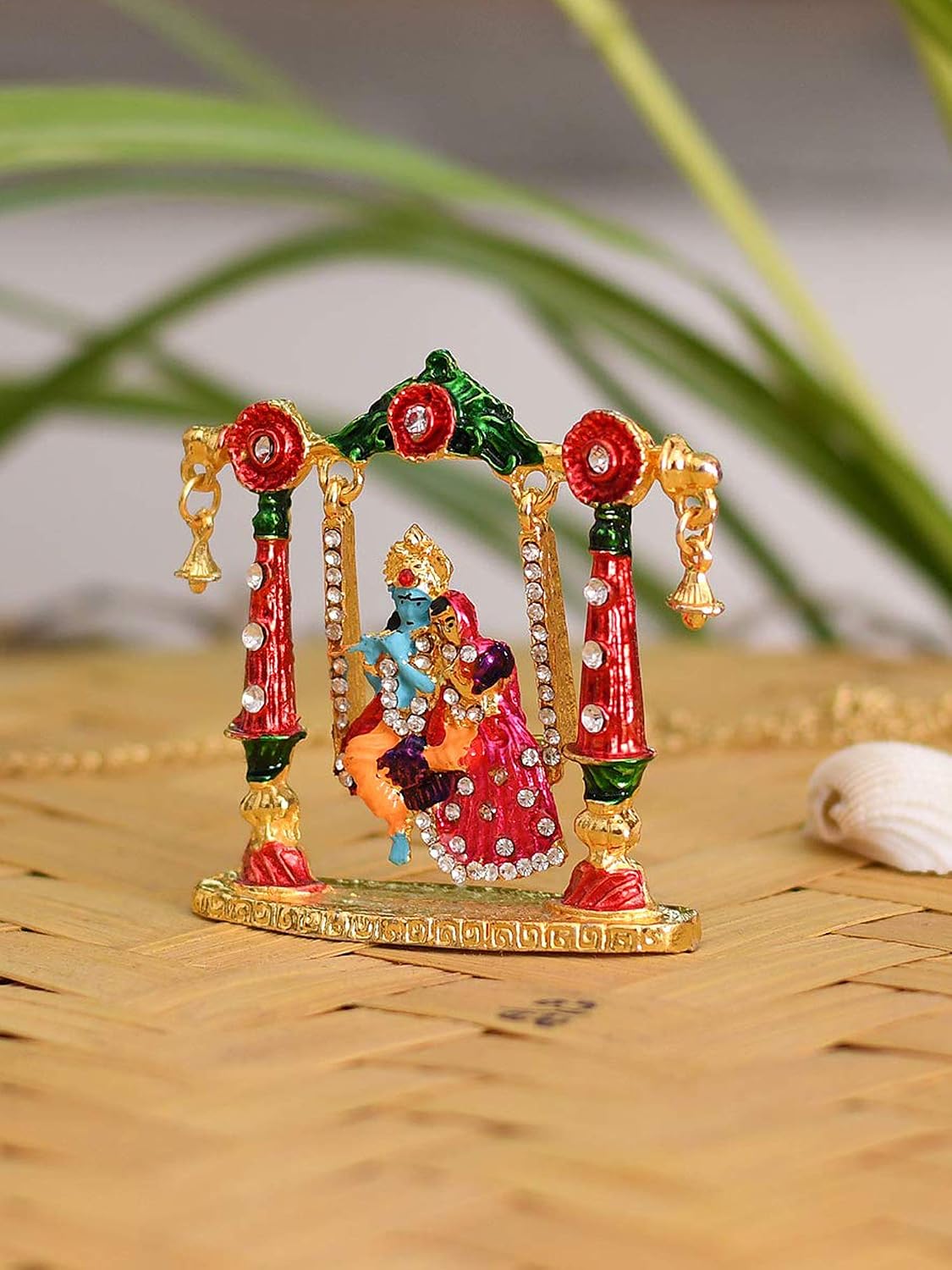 Radha Krishna Idol on Jhula Metal Statue for Car Dashboard | Mandir Pooja Murti | Temple Puja | Home Decor | Office Showpiece Diwali Gifts.
