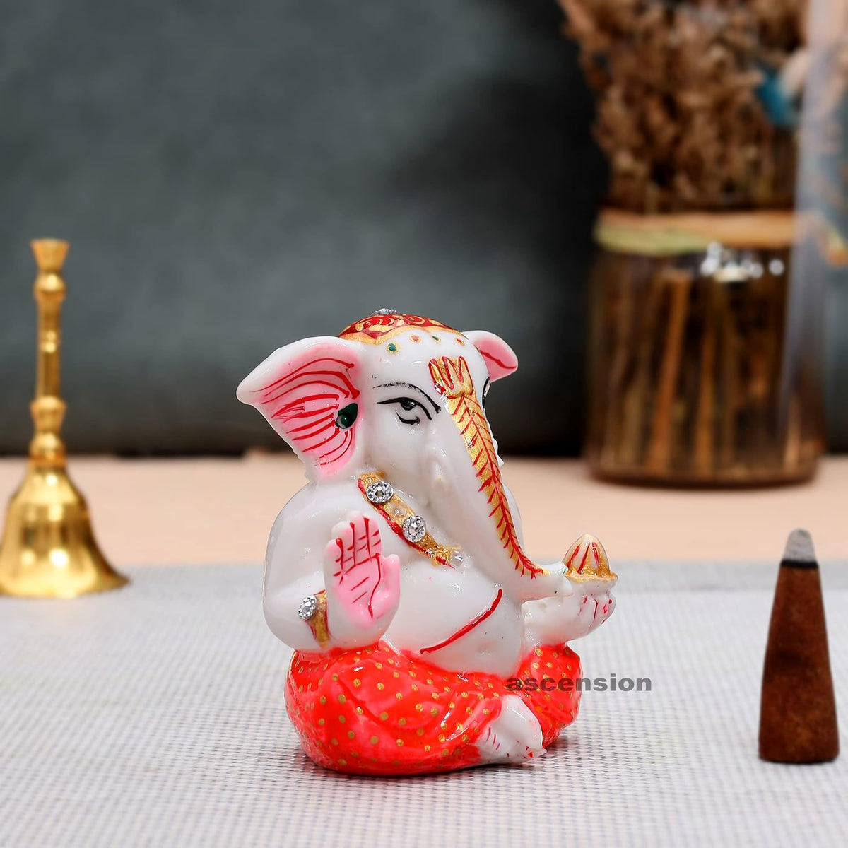 Handcrafted White Ochre Beautiful Lord Bappa Ganesha Ganpati Ganesh ji Statue Car Dashboard Idol Showpiece Decorative Showpiece (Design 2)