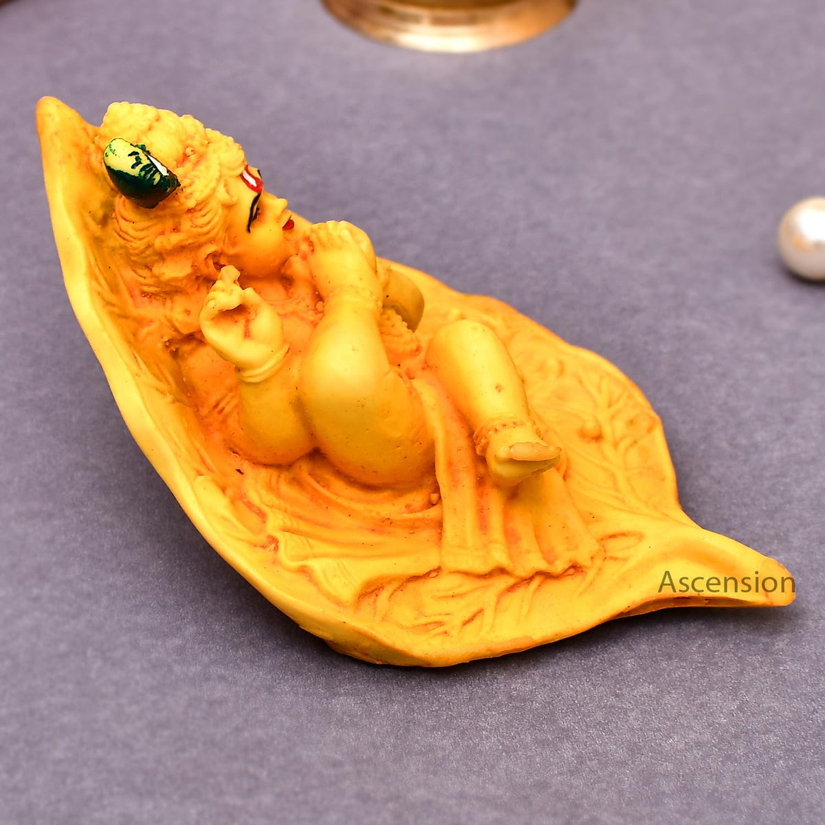 Leaf Lord Krishna Murti Polyresin Statue for Gift Pooja Home Decor,Office Decor Car Dashboard Idol Figurine Showpiece Sculpture Hindu Diwali Gifts