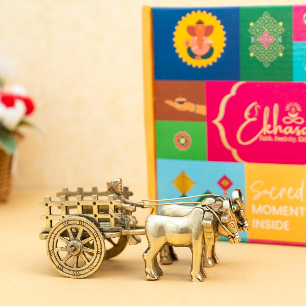 100% Pure Brass Bullock Cart with Gift Box | Decorative Showpiece for Home Decor New Home Item | Indian Souvenir Gift for Foreigners Housewarming Grah Pravesh Wedding Diwali Gift