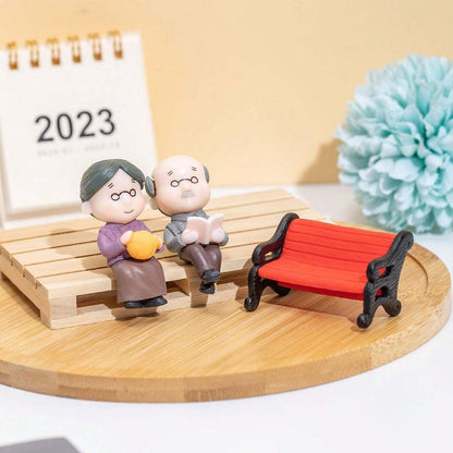 Old Aged Love Couple Sitting on Bench Decorative Showpiece for Home Room Decor Table Decoration Gift for Grand Parents Husband Wife Anniversary Birthday Valentine Gifts