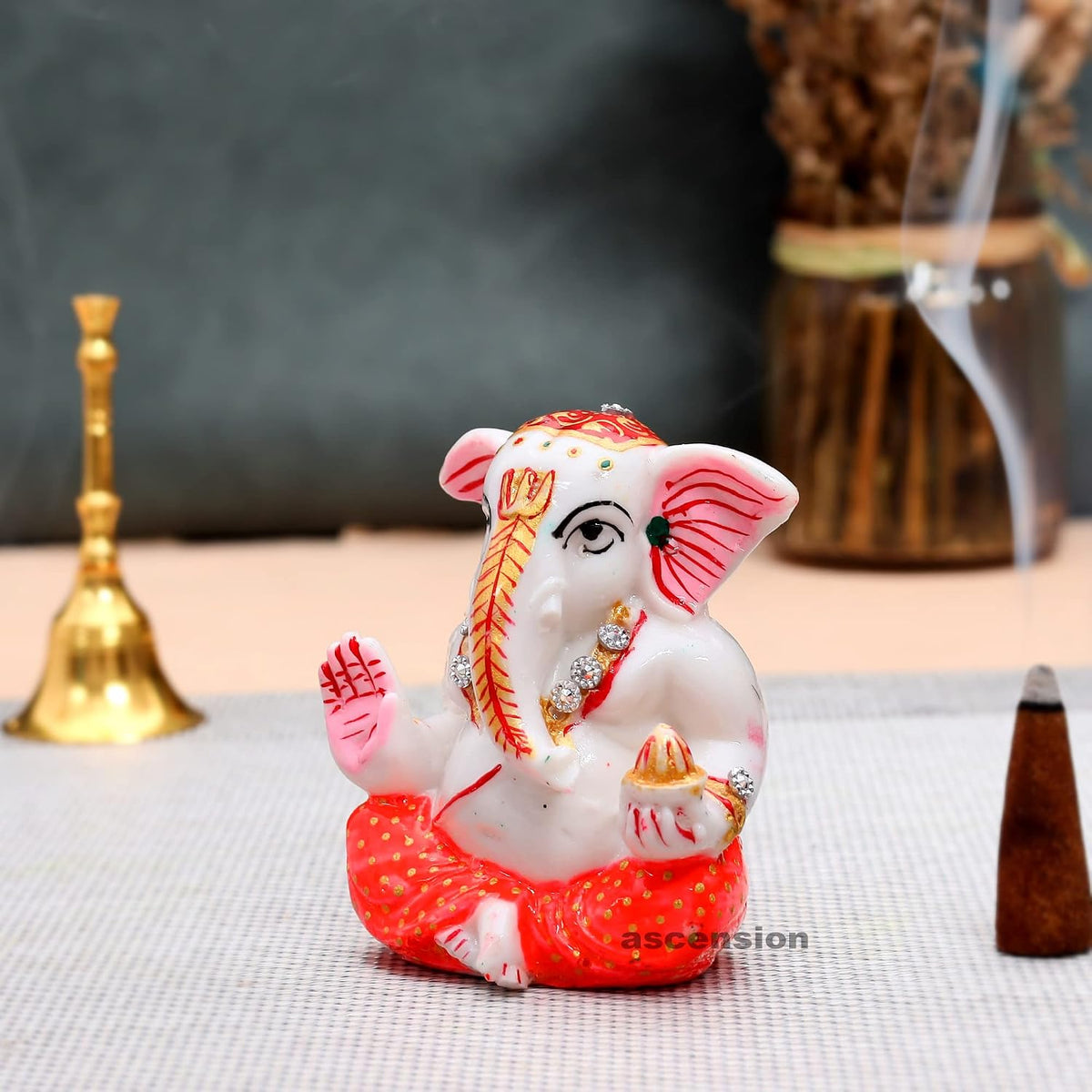 Handcrafted White Ochre Beautiful Lord Bappa Ganesha Ganpati Ganesh ji Statue Car Dashboard Idol Showpiece Decorative Showpiece (Design 2)