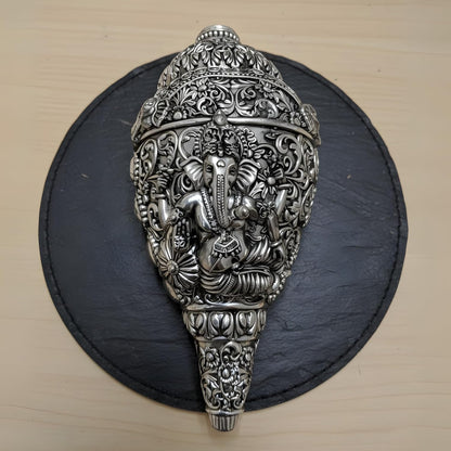 Dev Aastha Silver Plated Ganesh Shankh Idol 5.2 Inch | Lord Ganesha Conch Showpiece for Pooja Room, Home Decor & Office Desk | Vastu Gift Item for Housewarming