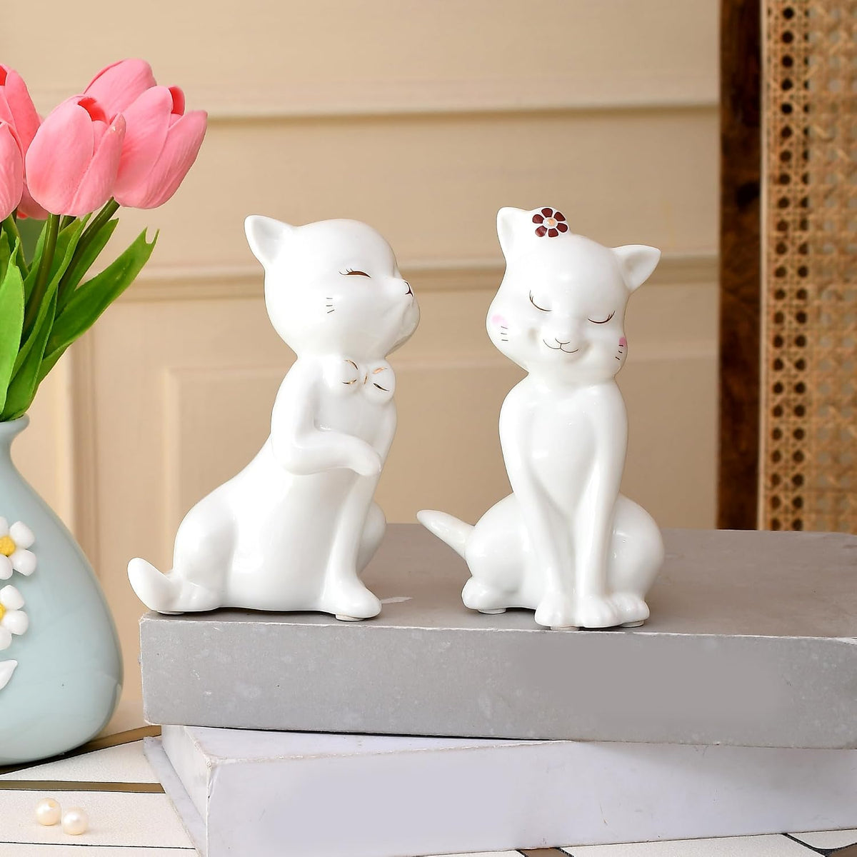 Lovely Ceramic cat Pair Statues for Home Decor (Pack of 2, White)