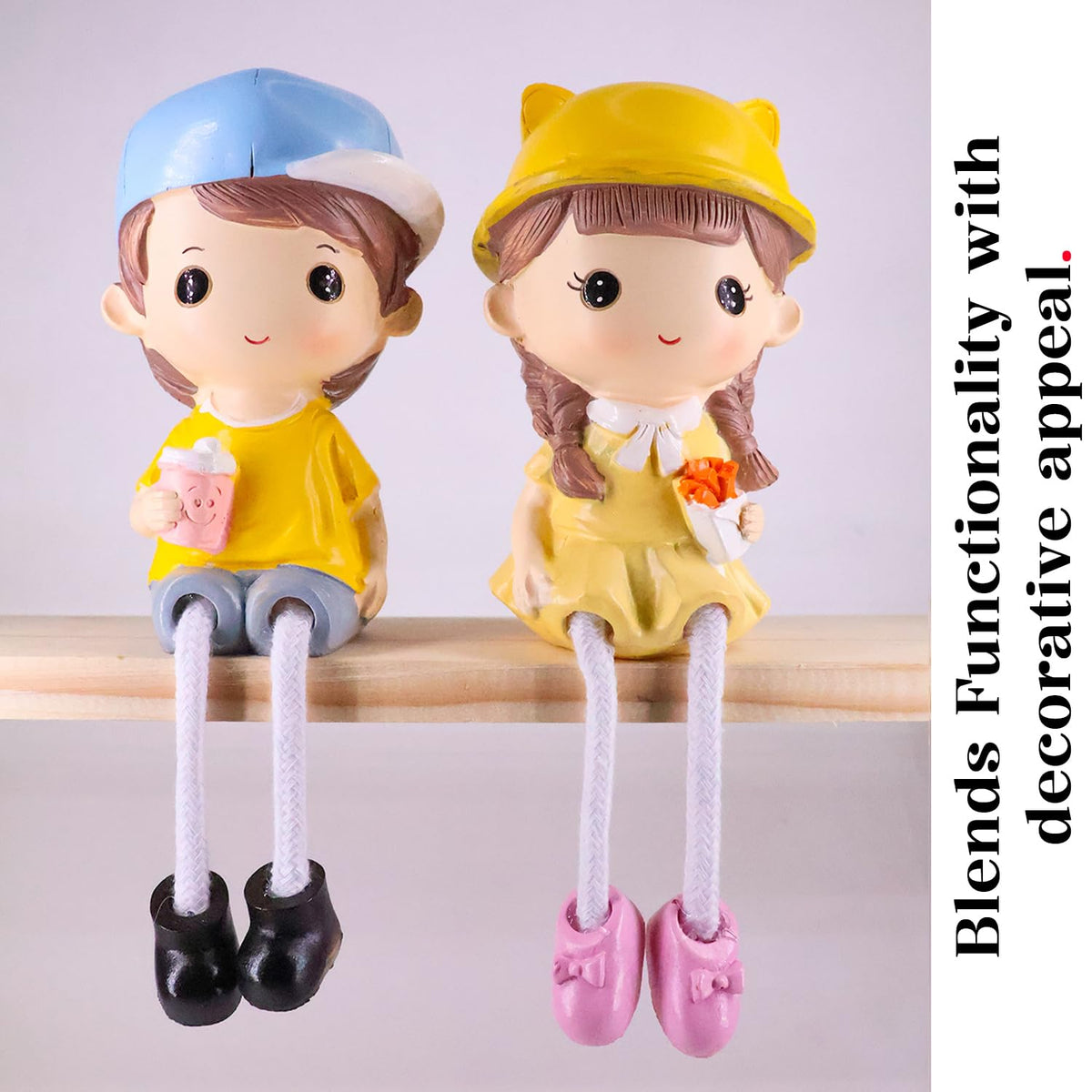 Kiss & Bouquet Gift Set Decorative Showpiece |Gift for him/her or Someone Special | Polyresin Couple Wearing Cute Caps Hanging Legs Showpiece - 2 Pcs Set