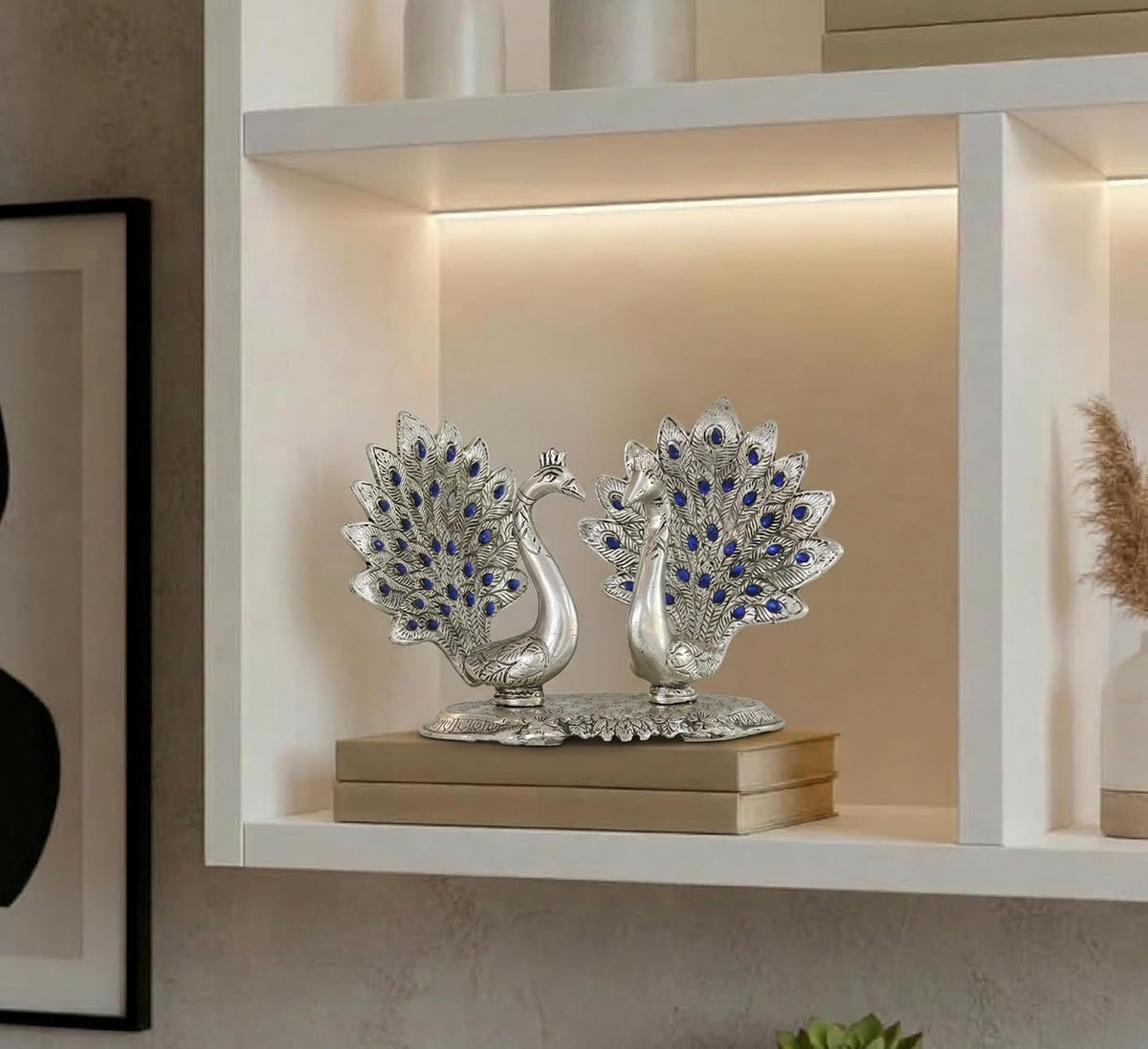 Double Peacock Metal Statue, Lovers Peacock Couple, Animal Showpiece Figurines, Feng Shui as Table Top Figurine for Living Room, Office, Bedroom, Decorative (Silver)