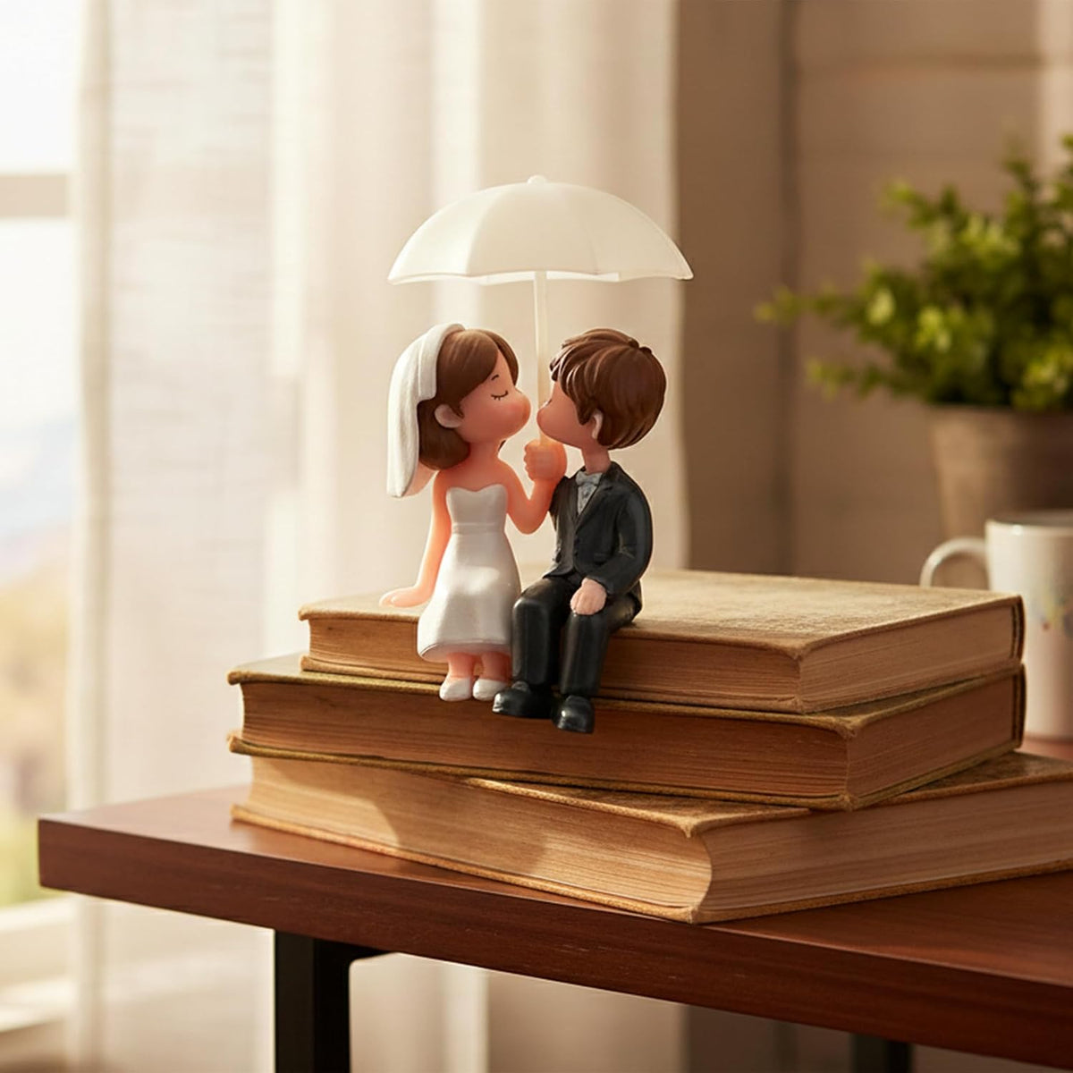 Valentine Gift for Girlfriend Boyfriend, Husband Wife, Valentine Love Couple Under Umbrella Romantic Miniature Statue Showpiece, Birthday Gift Propose Day Gift for Woman