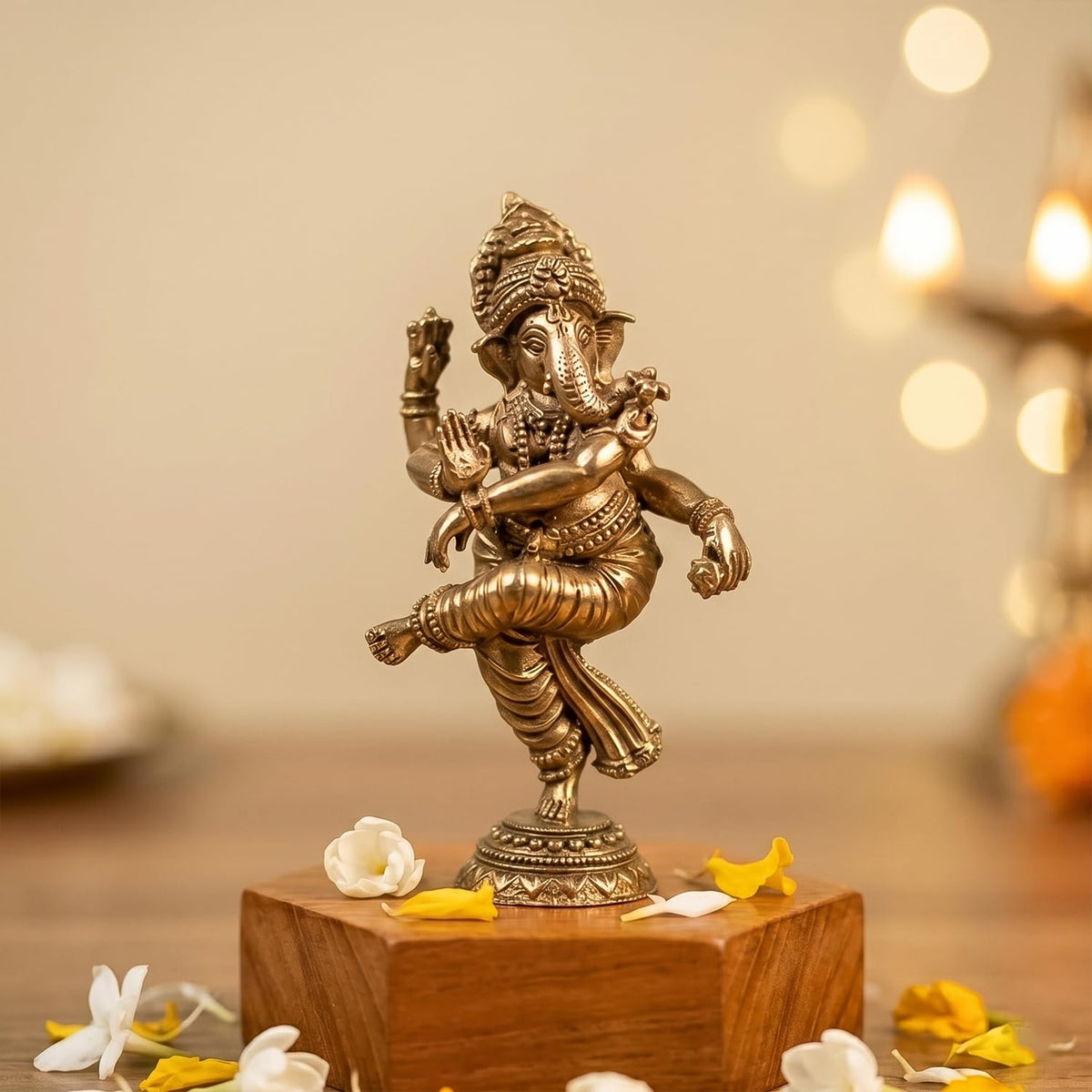100% Pure Brass Dancing Ganesha Idol (Size: 6.2cm) | Pital Ganesh Murti for Pooja Room, Home Decor, Office Desk and Car Dashboard | Vinayagar Statue for Diwali Puja