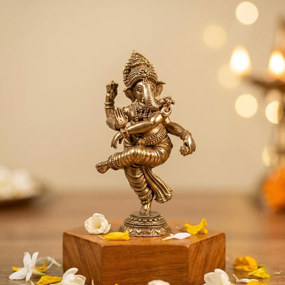 100% Pure Brass Dancing Ganesha Idol (Size: 6.2cm) | Pital Ganesh Murti for Pooja Room, Home Decor, Office Desk and Car Dashboard | Vinayagar Statue for Diwali Puja