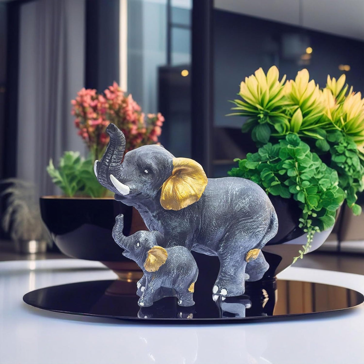 Polyresin 6" Elephant with Baby Statue for Home Decor – Vastu & Feng Shui Good Luck Symbol – Decorative Showpiece for Entryway, Living Room, Office, Gift (Black)