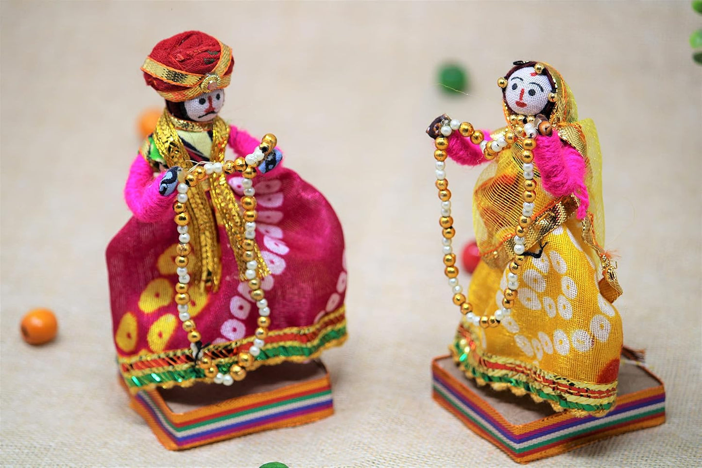 JH Gallery Handmade Recycled Rajasthani Dulha Dulhan Figurines for Home Decoration, Gifting Idol, Home Furnishing, Decorative Items for Living Room - Multicolour 11 x 11 cm (Doll Dulha Dulhan)