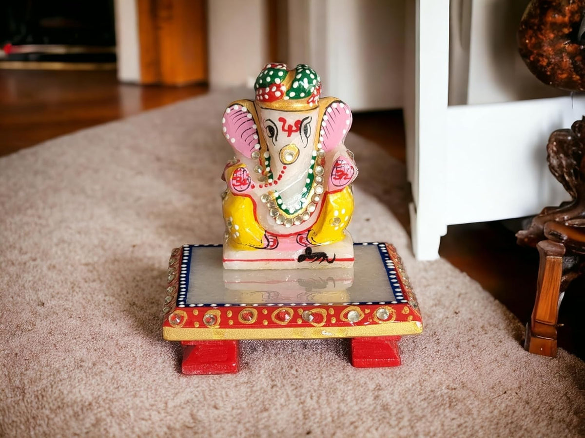 3-Inch Makrana Marble Ganesh Idol with Marble Chowki for Home Décor | Handpainted Ganesha Murti for Temple | Ganesha Figurine Sculpture for Office (3-Inch Ganesh, 4x4x1 Inches Chowki)