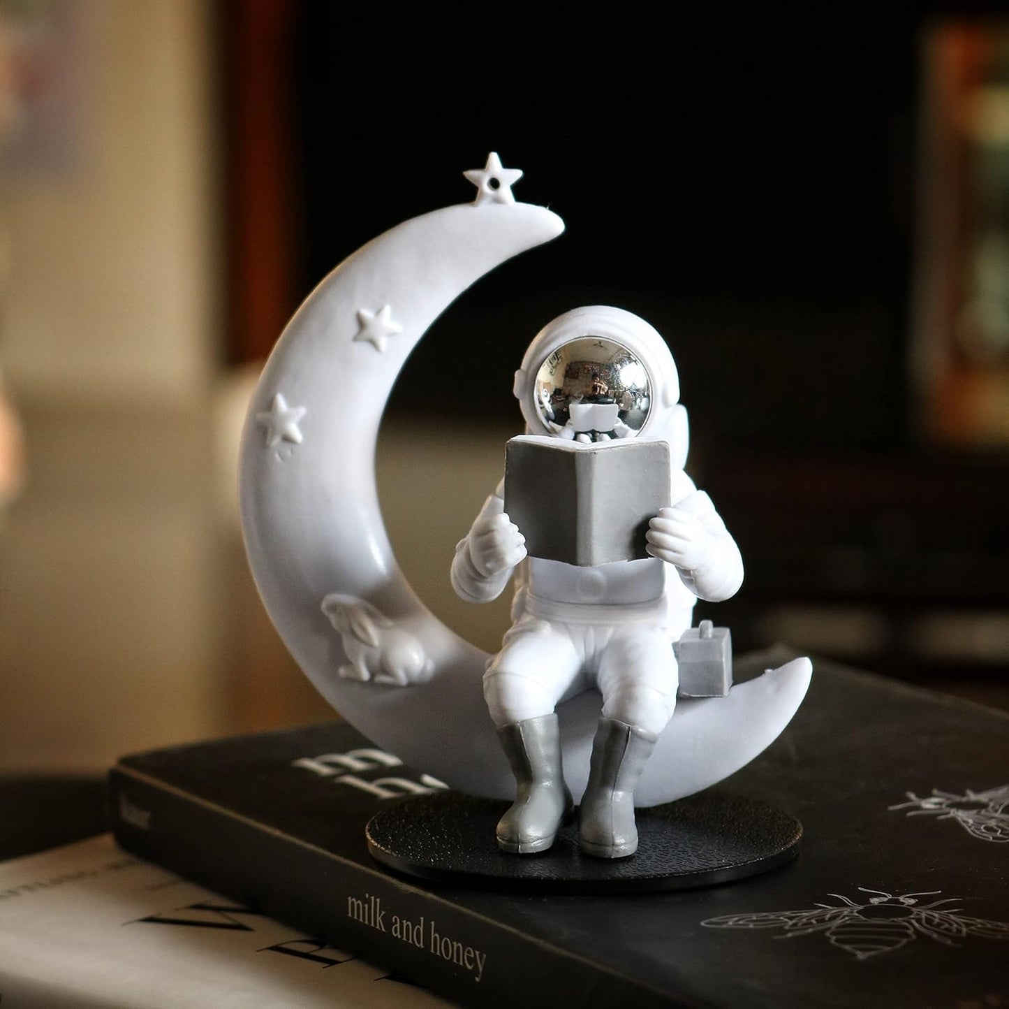 Street27® Cute Outer Space Astronaut Figurine Action Figure Toys Statue for Showpiece Home Living Room Decor Office Desktop Decoration Car Dashboard, Kids Birthday Party Gift, Resin
