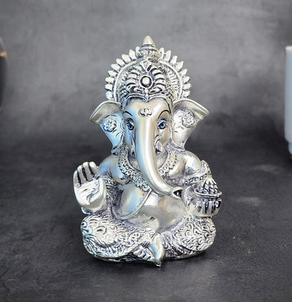 Gold Art India Silver Plated Antique Mukut Ganesha, Versatile Decor for Car Dashboard, Office, Home, and Puja, Ideal Gift for Celebrations (MUKUTSILVERBLACKANTIQUE 3.5")