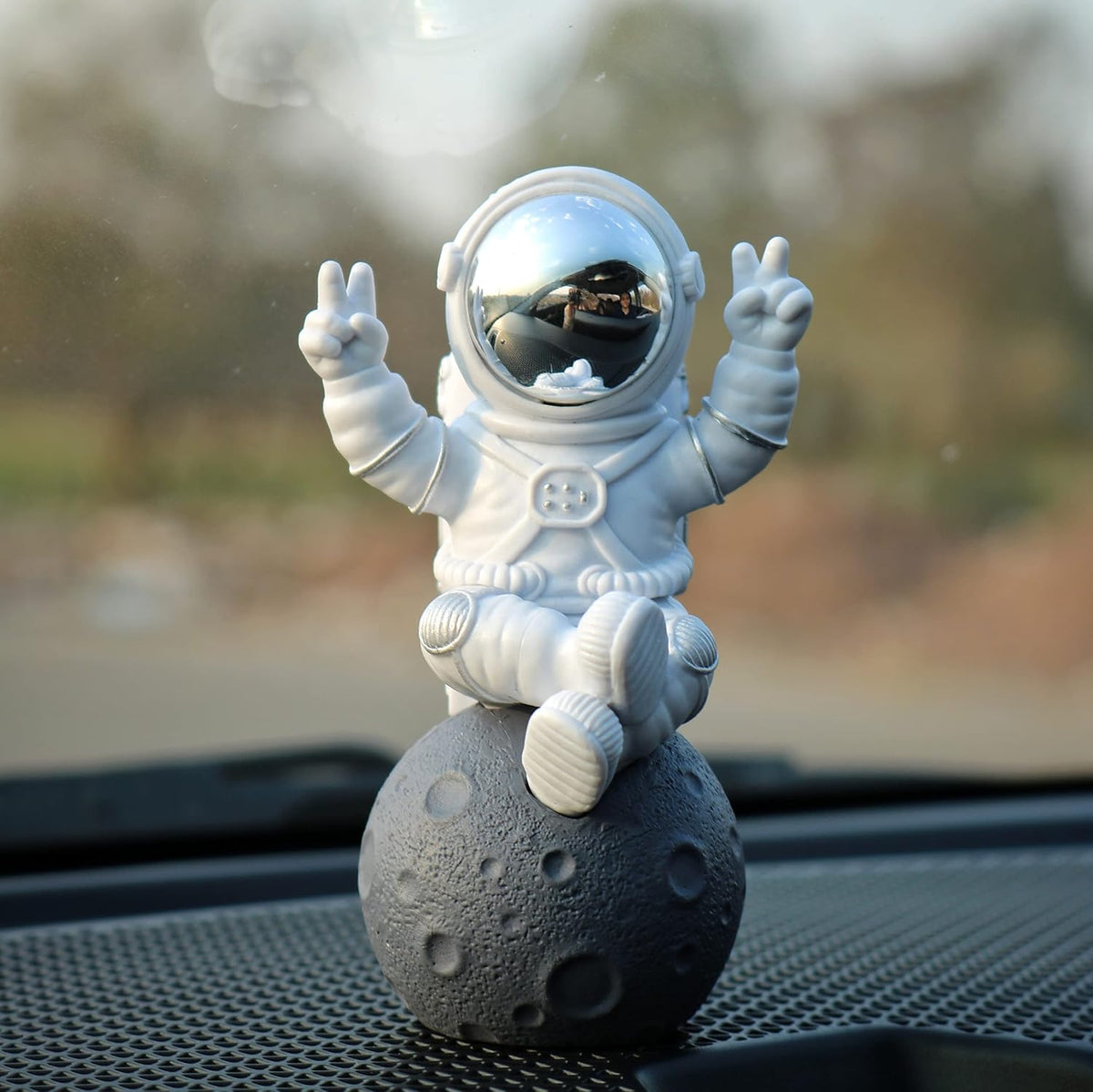 Astronaut Figurine Showpiece for Home Décor, Office Desk, Car Dashboard & Table Decoration | Space Astronaut Statue Collectible Gift for Home, Room & Workspace (Sitting on Moon Silver Large)