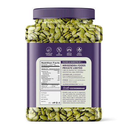 PrettyNutty Raw Pumpkin Seeds – Premium Grade, High Protein, Keto & Vegan Friendly, Gluten-Free, Natural Pepitas for Snacking, Baking & Cooking