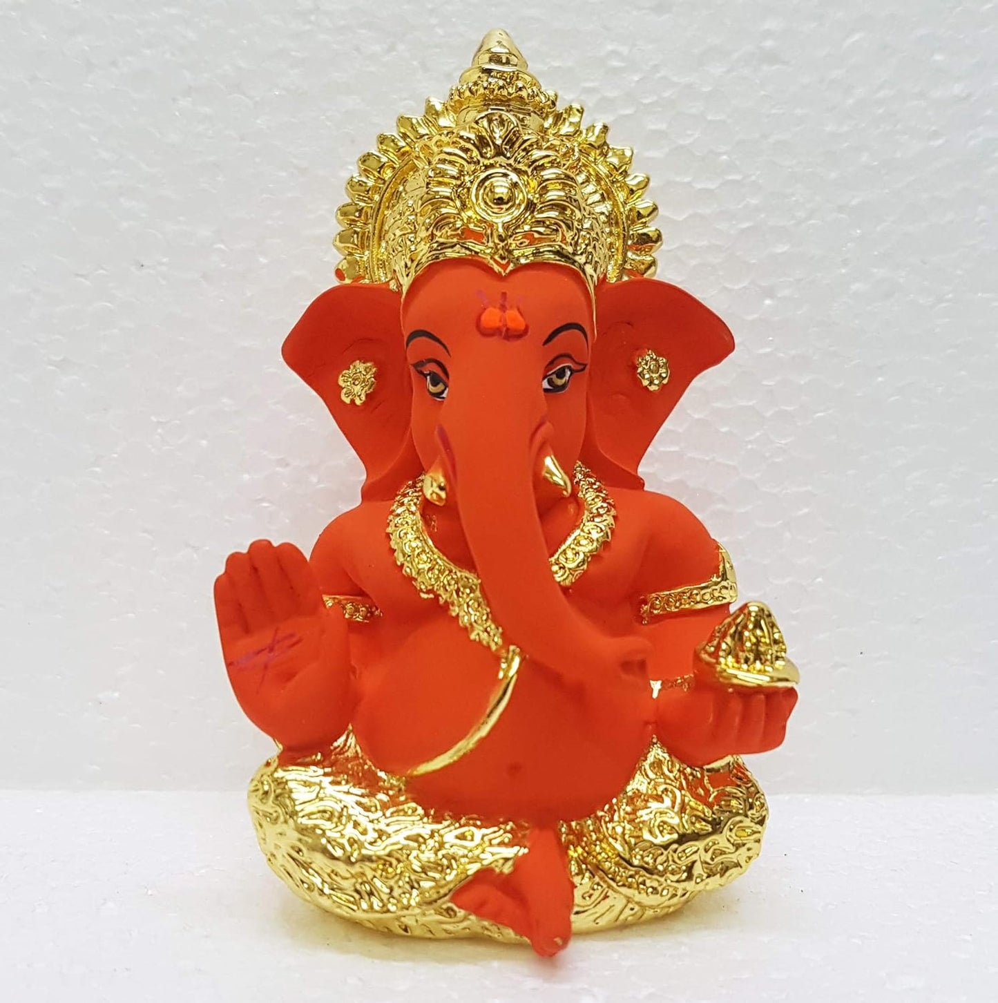 Gold Art India Ceramic Ganesha Idol Ganesh Idol For Car Dashboard Small Ganesha Murti Ganpati Idol For Home Decor Puja Lord Ganesh Statue Gift For Office Desk Puja Room Figurine - 3.5 Inch, Idol
