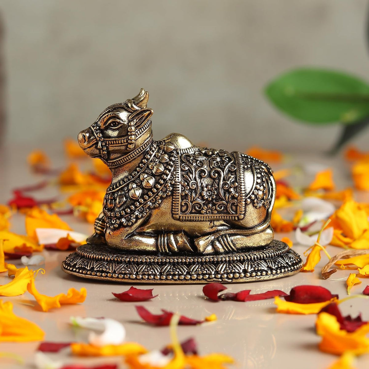 Handcrafted Brass Nandi Murti | Sacred Bull Idol for Shiva Pooja & Home Temple | Traditional Hindu Devotional Statue (Design02: L7 x W4 x H5 cm)