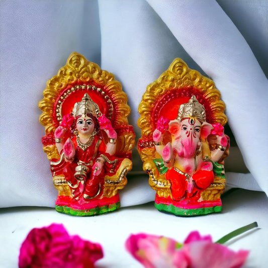 Terracotta Goddess Lakshmi and Lord Ganesh Idol/Statue/Murti Decorative Showpiece, Ganpati Laxmi Mitti Figurine for Puja(Silver Mukut)