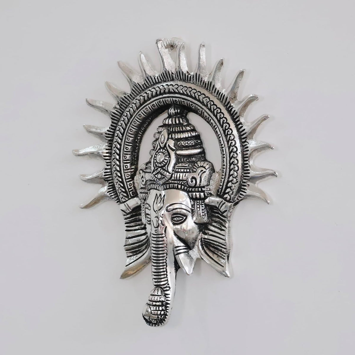 Metal Ganesha ji Statue,Ganpati Wall Hanging Sculpture Lord Ganesh Idol Lucky Feng Shui Wall Decor Your Home, Office,Religious Gift Article (Silver)