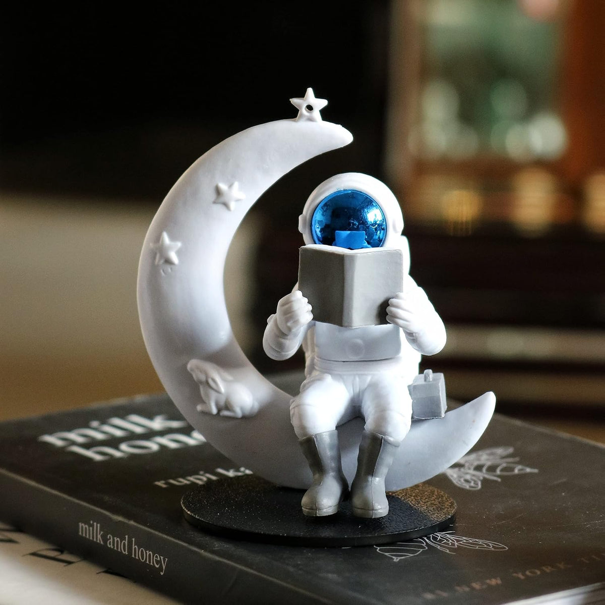 Astronaut Figurine Showpiece for Home Décor, Office Desk, Car Dashboard & Table Decoration | Space Astronaut Statue Collectible Gift for Home, Room & Workspace (Moonstar Blue)