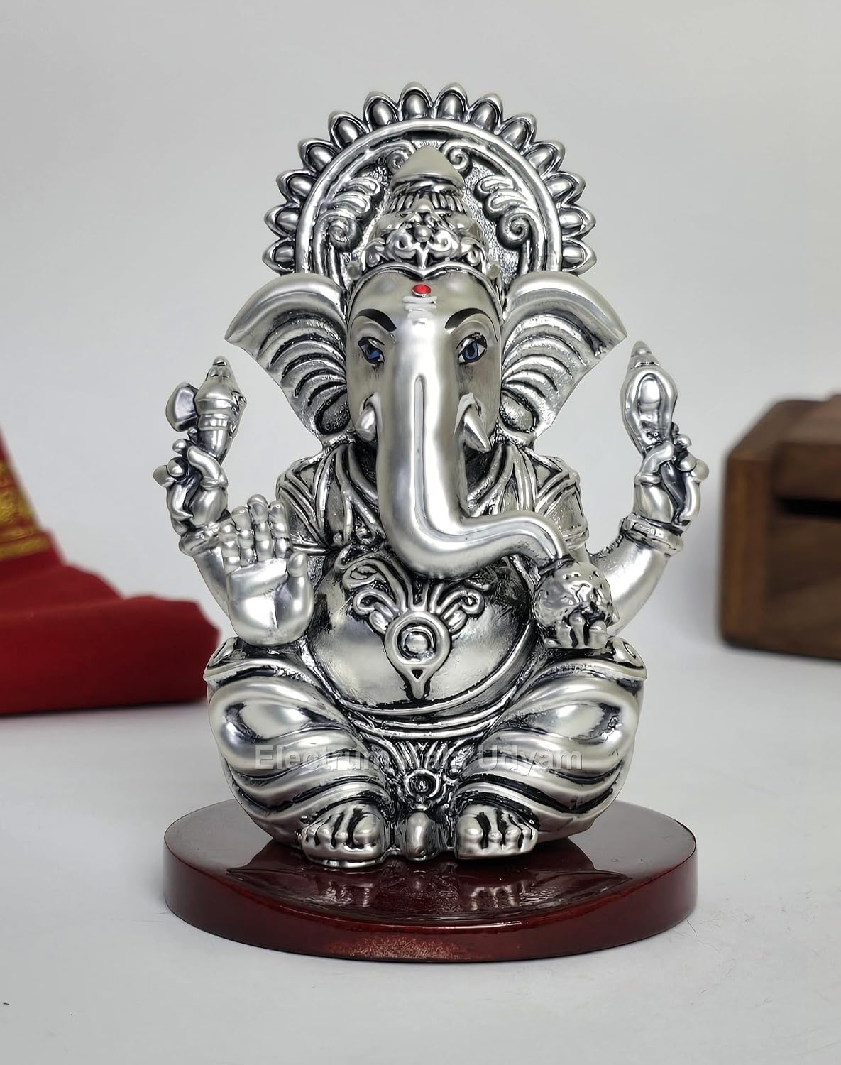 Vakaratunda Silver Plated Ganesha for Car Dashboard | Vinayaka for Office Desk &Shelves | Vinayagar for Home Decor & Ideal Housewarming Gift! (VAKARATUNDASIL-ANT-Matte-MDF)