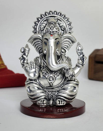 Vakaratunda Silver Plated Ganesha for Car Dashboard | Vinayaka for Office Desk &Shelves | Vinayagar for Home Decor & Ideal Housewarming Gift! (VAKARATUNDASIL-ANT-Matte-MDF)