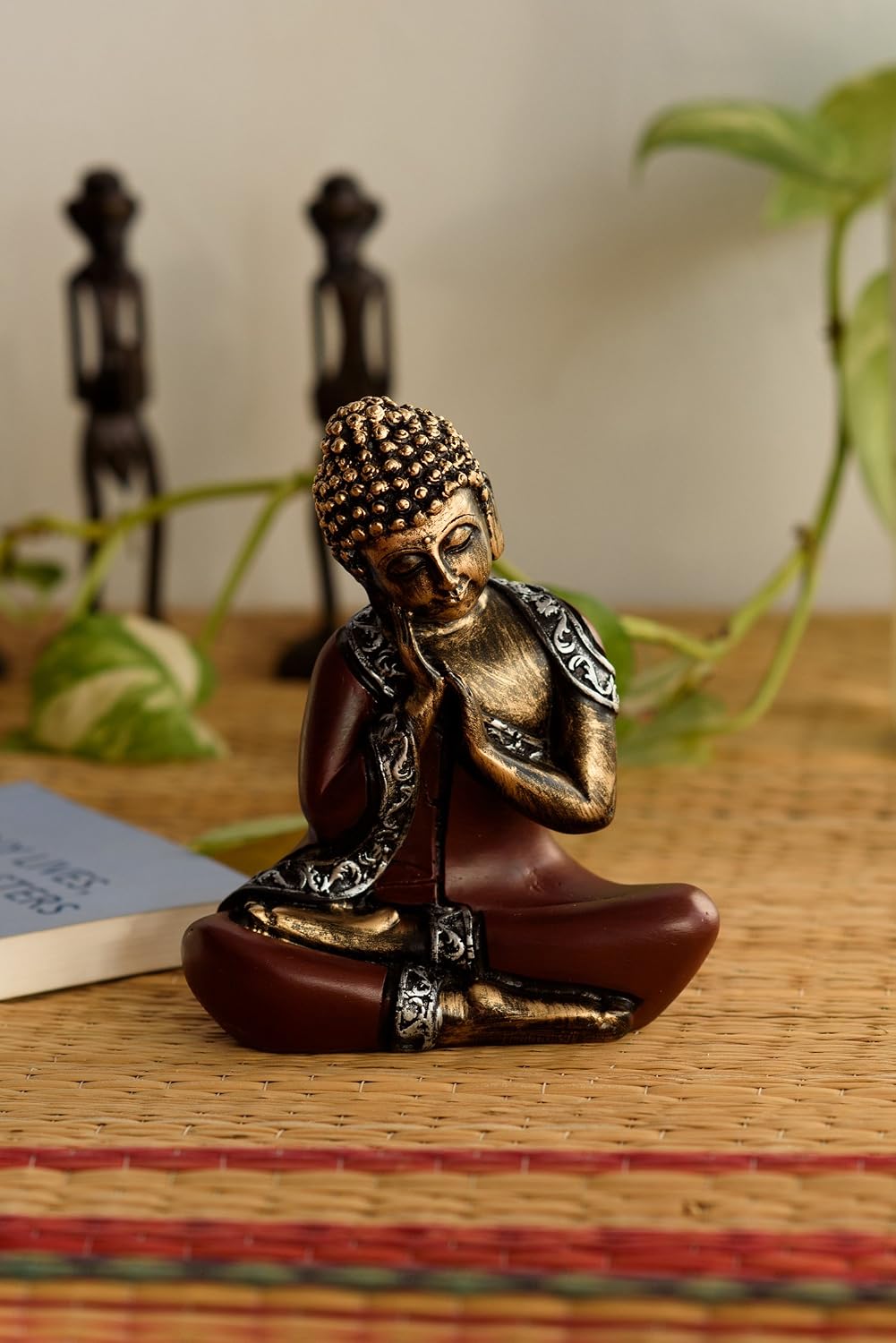 Antique Finish Handcrafted Thinking Buddha Polyresin Statue (12.5 cm x 7.5 cm x 16.25 cm, Red and Black)