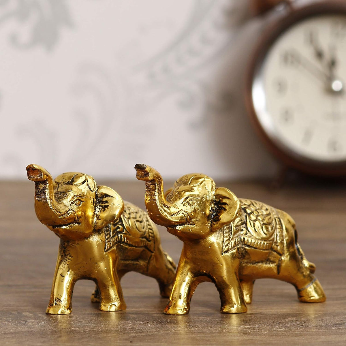 Set of 2 Golden Metal Elephant Statues for Good Luck| Animal Figurines Decorative Elephant Showpieces| Elephant Decorative Items for Home Living Room Office| Gift for Diwali Housewarming