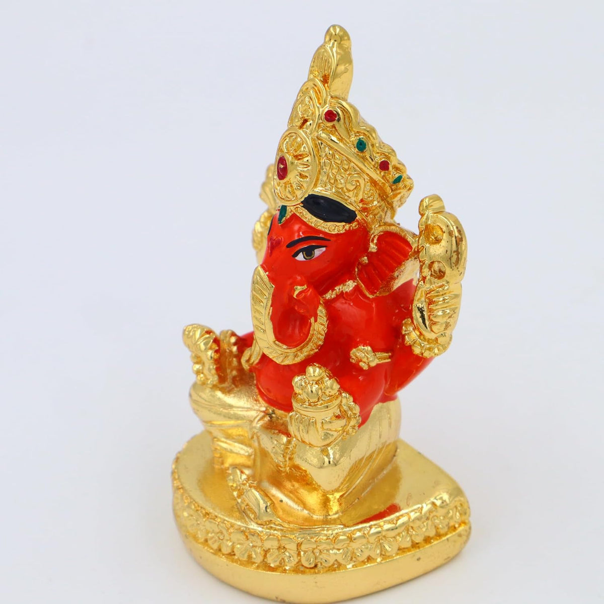 Premium Gold-Plated Siddhi Vinayak Idol � Stunning Ganesh Statue for Spiritual D�cor, Devotion, and Thoughtful Gifting � Radiate Positivity and Elegance