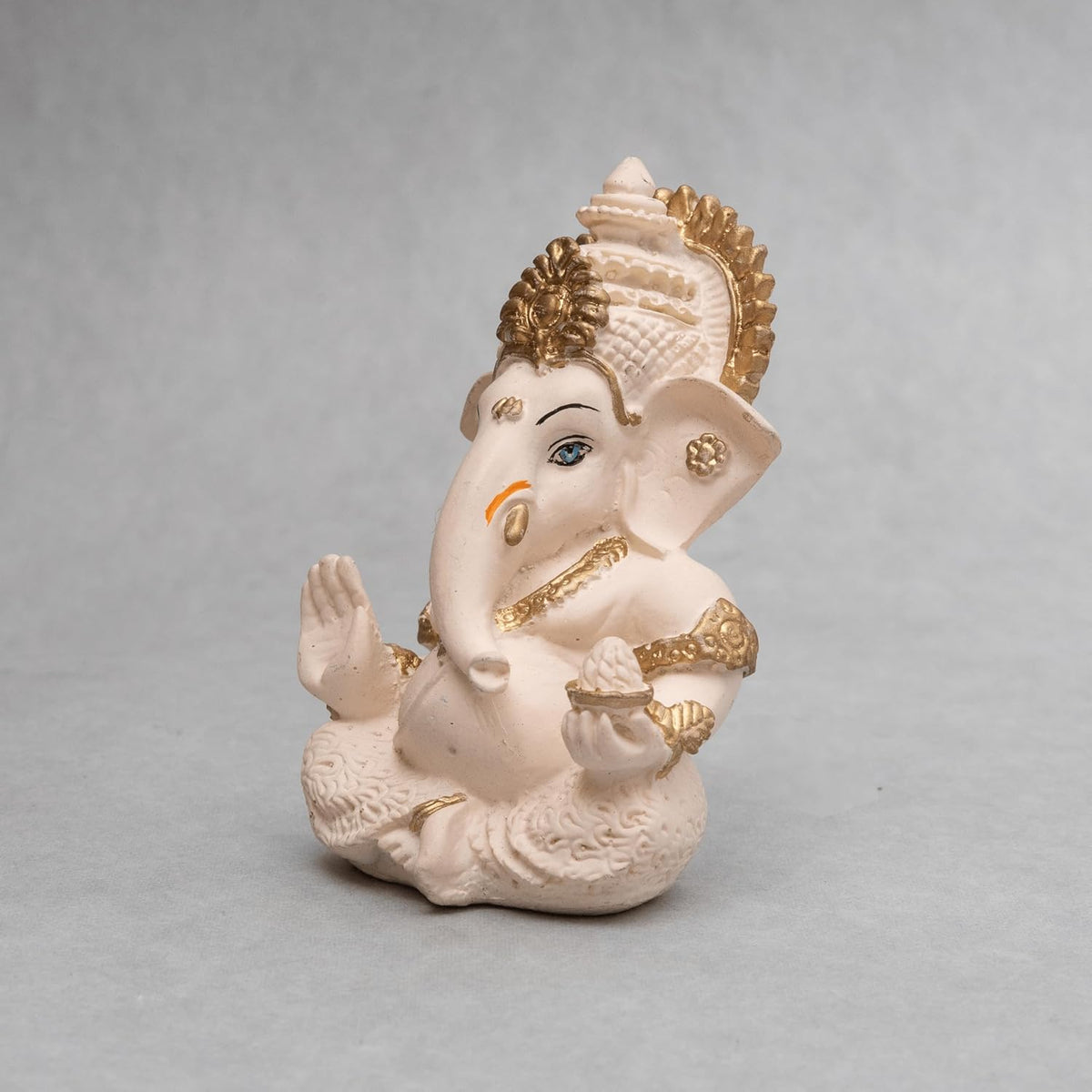 Lord Ganesha Idol for Car Dashboard, Home Decor & Pooja | Resin Gold Plated Ganpati Murti | 3.5 Inch Ganesh Statue for Gift, Diwali, Housewarming, Baby Shower, Mandir Decor, Peach Ivory,P-1