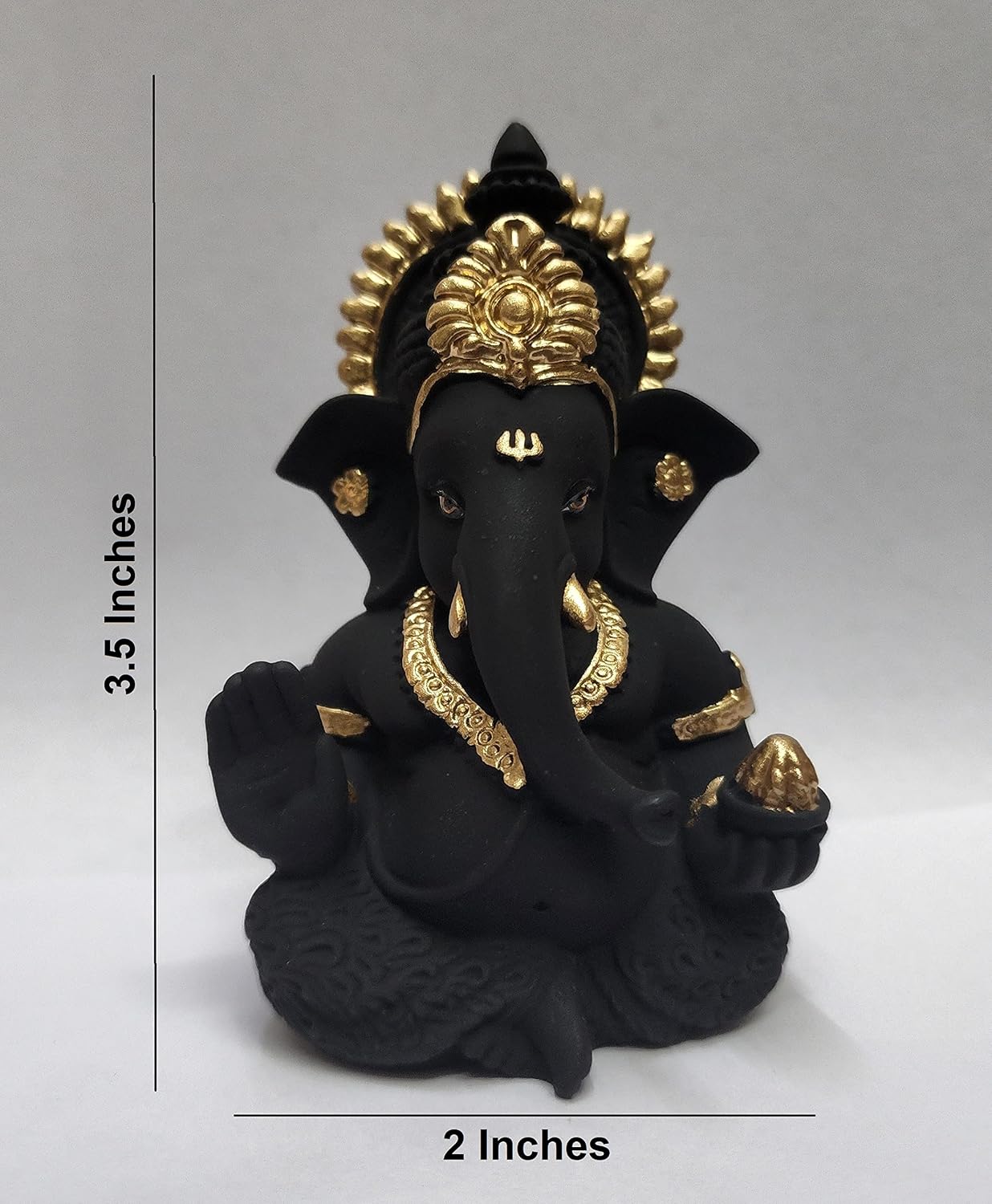 Gold Art India Terracotta Black Ganesh Idol for Car Dashboard Small Ganesha Murti Ganpati Idol for Home Decor Puja Lord Ganesh Statue Gift for Office Desk Puja Room Figurine 3.5 X 2 Inches, Idol