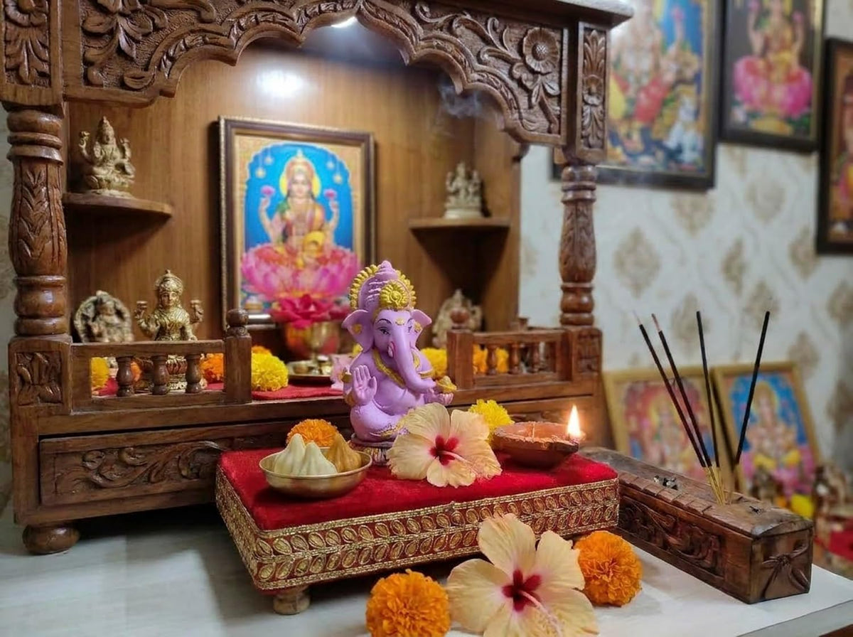 Polyresin and Marble Ganesh Ji Idol Murti for Pooja Room & Car Dashboard (Purple, Aashirwad Mudra)