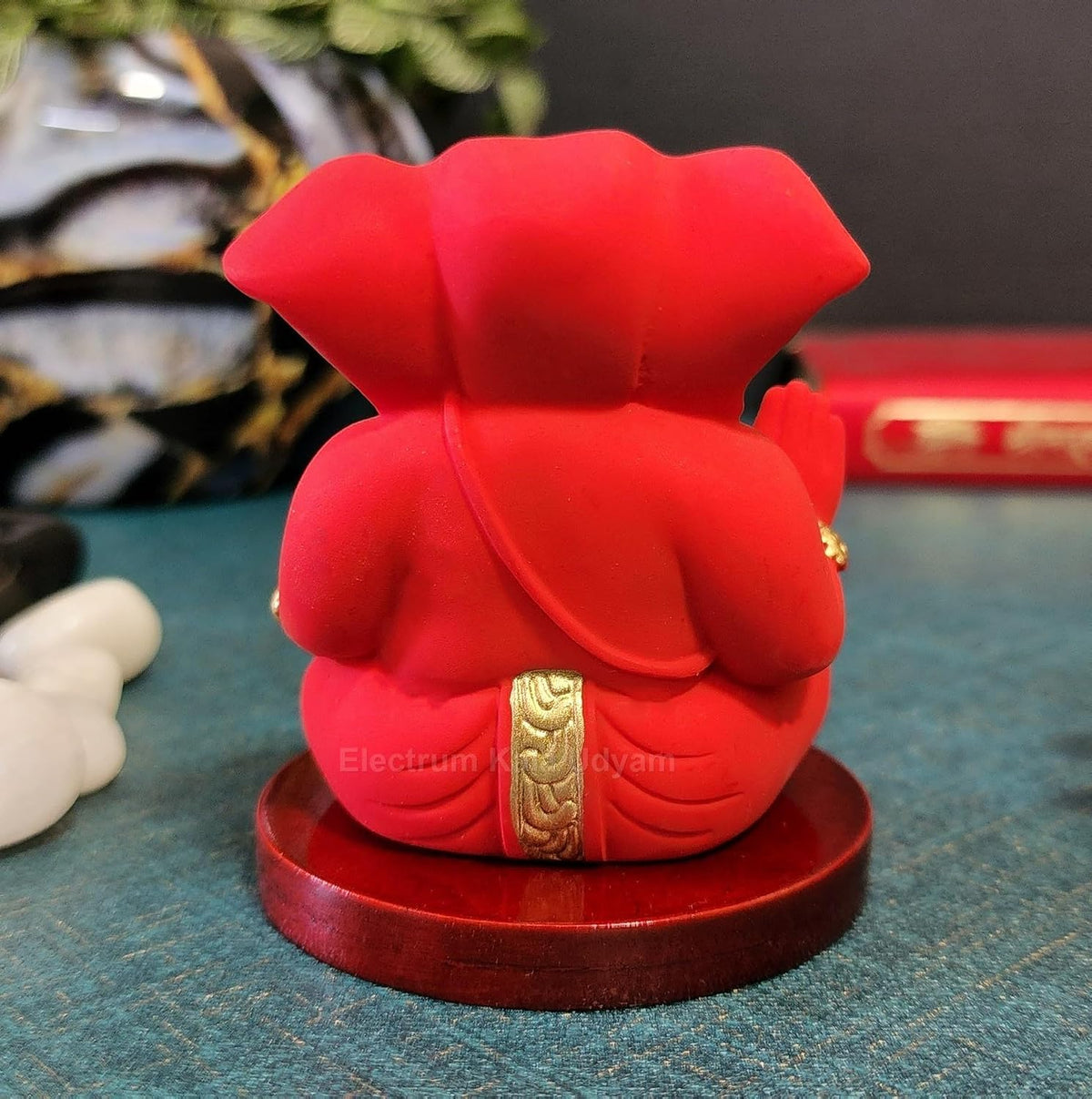 Handcrafted Poly Resin Ganesha Statue with Base - Perfect for Car Dashboard, Office Desk, Shelves, and Home Decor - Ideal Housewarming Gift! (RedAppuwithbase)