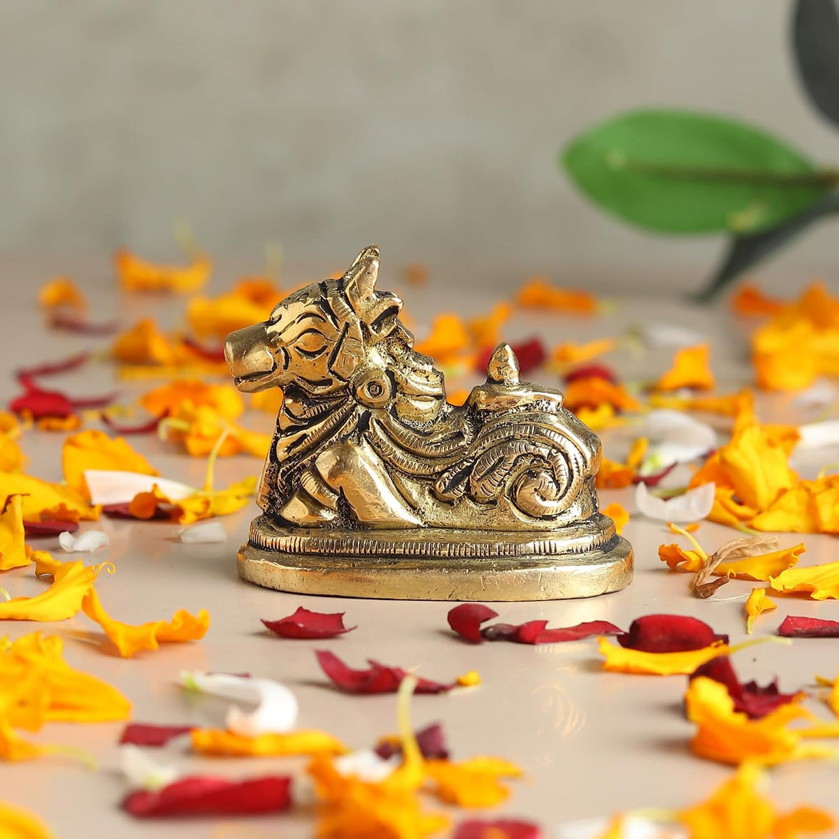 Handcrafted Brass Nandi Murti | Sacred Bull Idol for Shiva Pooja & Home Temple | Traditional Hindu Devotional Statue (Design01: L5 x W3 x H4.5 cm)