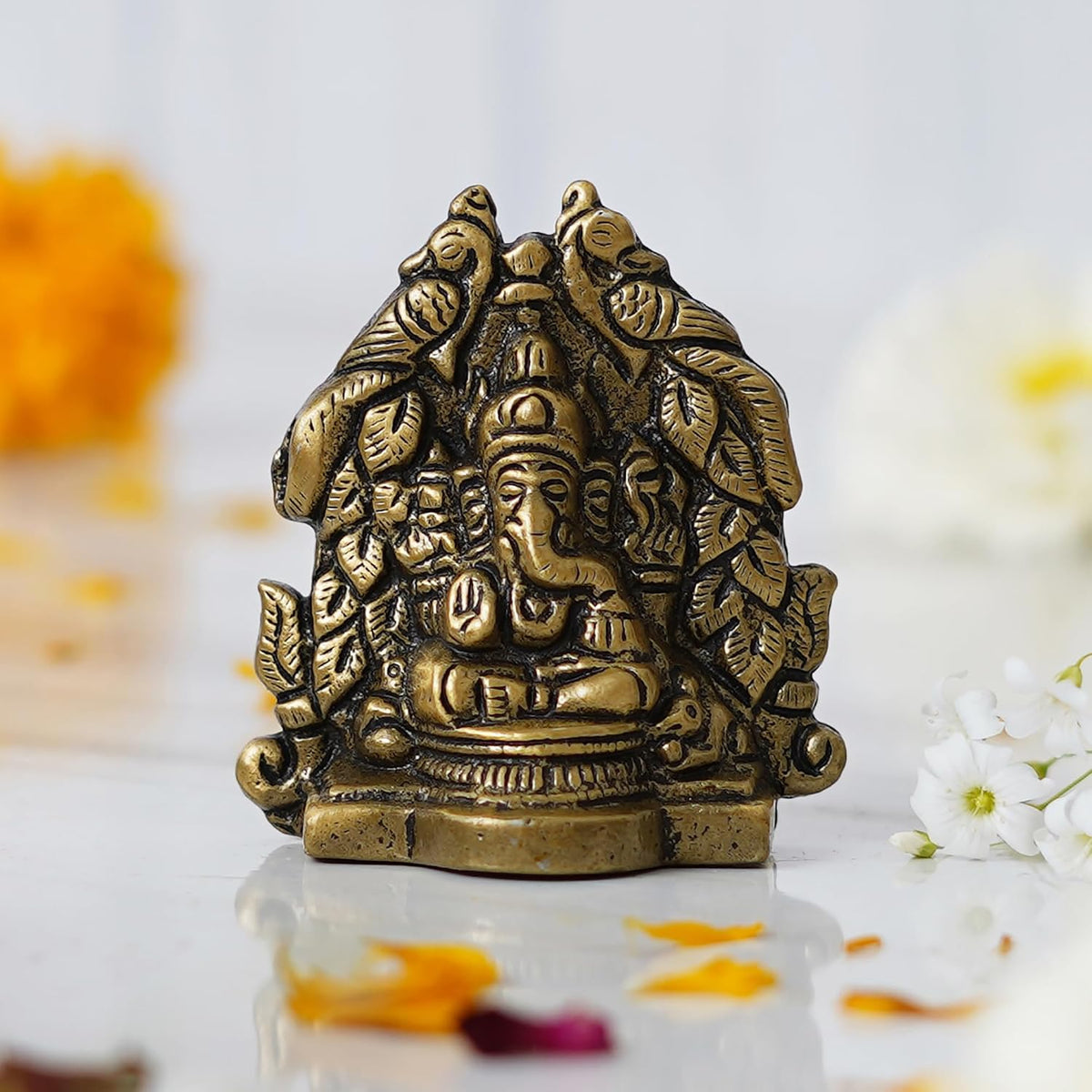 Metal Handcrafted Golden Lord Ganesha Idol On Peacock Design Throne - Decorative Religious God Statue for Home, Temple, Pooja Room, Office - Perfect Diwali, Ganesh Chaturthi, Birthday Gift